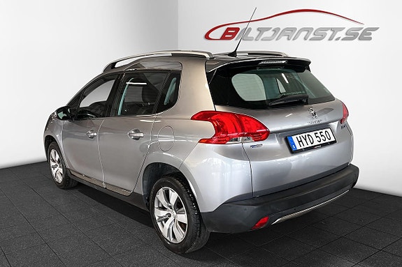 Peugeot 2008 3 of 5