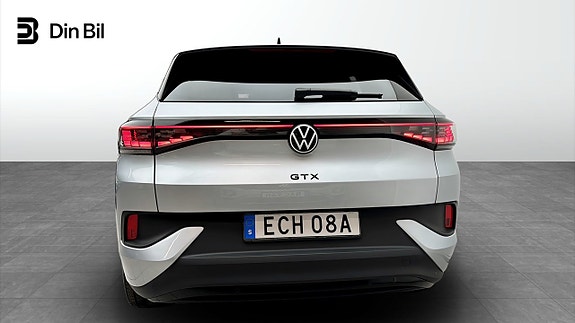 Volkswagen ID.4 GTX 5 of 12