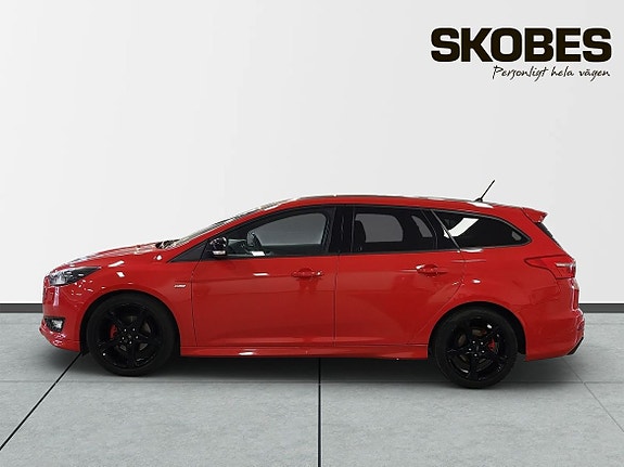 Ford Focus 4 of 5
