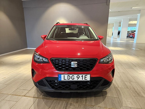 Seat Arona 3 of 25