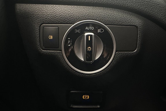 Mercedes-Benz CLA180 d 24 of 25