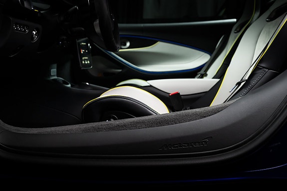 McLaren Artura 29 of 30