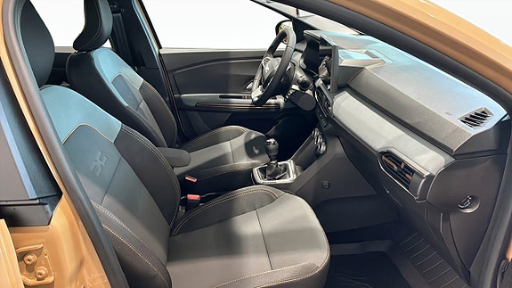 Dacia Sandero 3 of 5