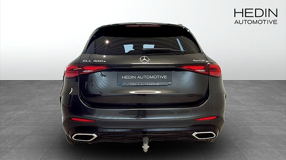 Mercedes-Benz GLC300 e 7 of 12