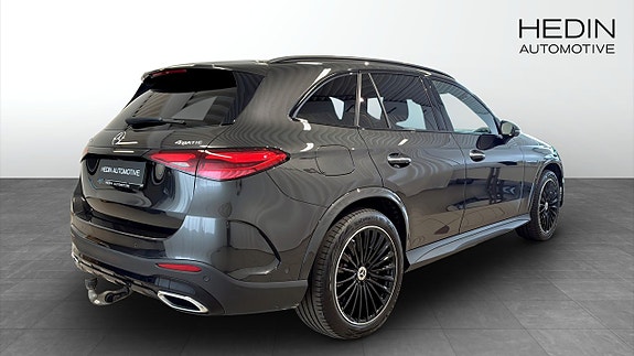 Mercedes-Benz GLC300 e 2 of 5