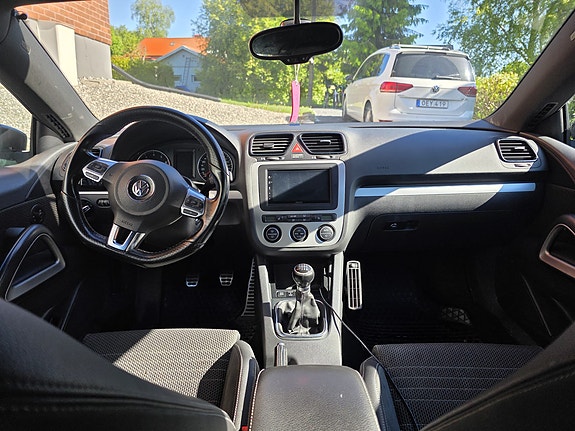Volkswagen Scirocco 4 of 5