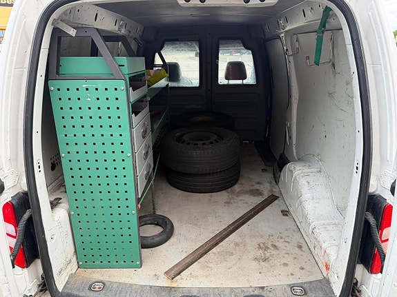 Volkswagen Caddy Maxi 5 of 5