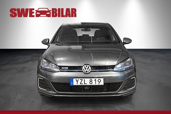 Volkswagen Golf I 2 of 19
