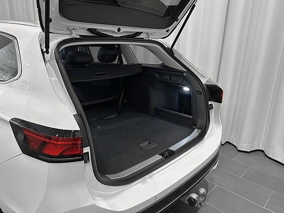 Volkswagen Passat 4 of 5