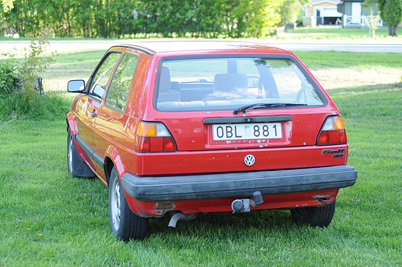 Volkswagen Golf II 4 of 5