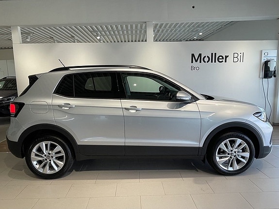 Volkswagen T-Cross 2 of 13
