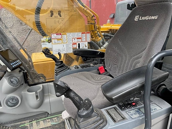 LiuGong 922 E 3 of 12