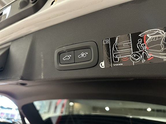 Volvo XC40 18 of 26