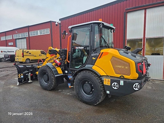 LiuGong 820 T 11 of 16