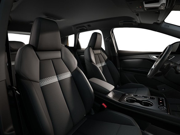 Audi Q4 e-tron 7 of 9