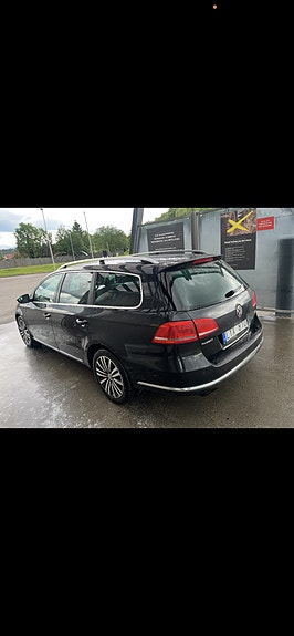 Volkswagen Passat 3 of 5