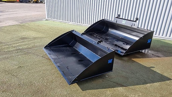 SE Equipment  / Planeringsskopa  / 2200 / 2400/ 2500 4 of 8