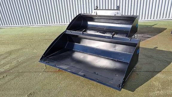 SE Equipment  / Planeringsskopa  / 2200 / 2400/ 2500 8 of 8