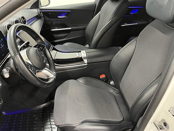 Mercedes-Benz CLA180 d 11 of 23