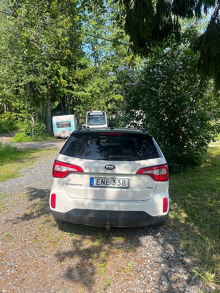 Kia Sorento 3 of 4