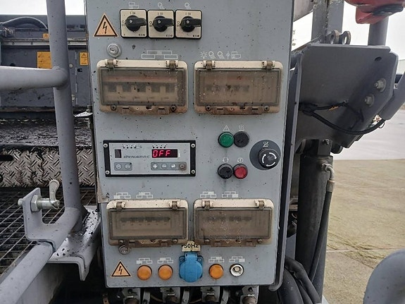 Dynapac SD2500 WS, Asfaltsläggare 17 of 19