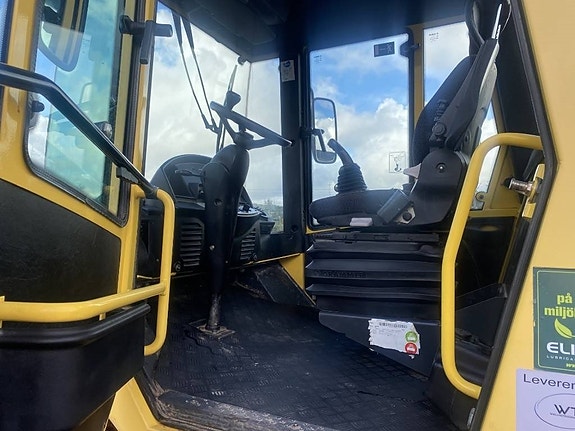 Bomag BW 213 P D H-4 11 of 15
