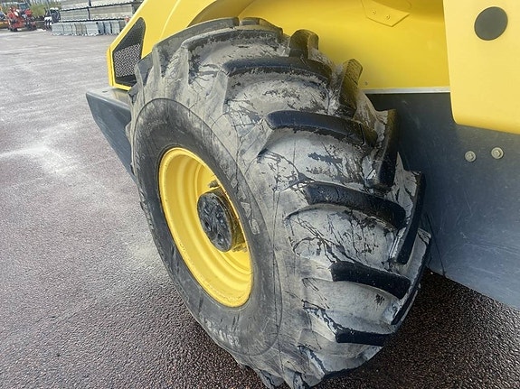 Bomag BW 213 P D H-4 8 of 15