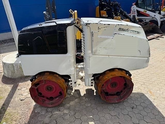 Bomag BMP8500, Radiostyrd vält 6 of 14