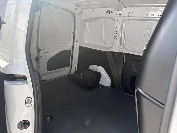 Toyota Proace City 8 of 16