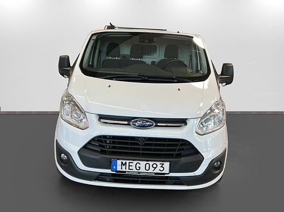 Ford Transit Custom 2 of 5