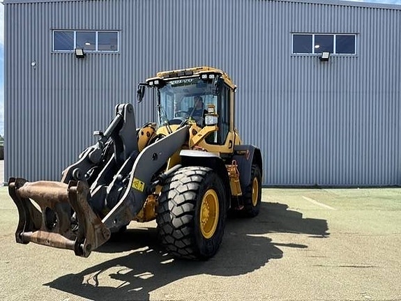 Volvo L 70 H, Hjullastare 2 of 24