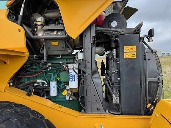Volvo L 70 H 13 of 19