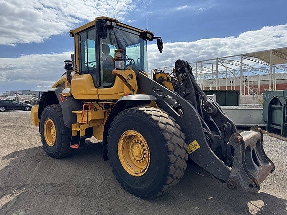 Volvo L 90 H 8 of 21