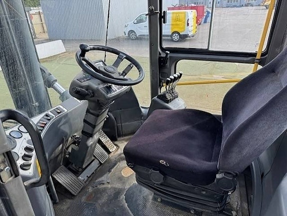 Kalmar DCE 140-6 14 of 18