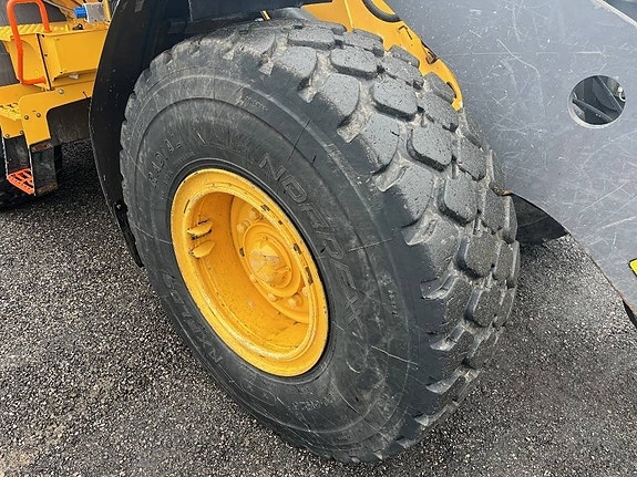Volvo L60H Lång bom, Hjullastare 13 of 24