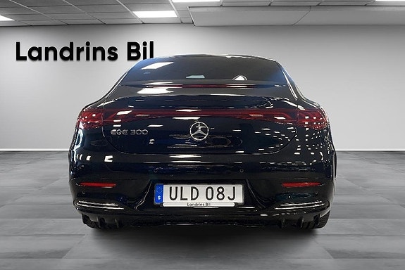 Mercedes-Benz EQE300 5 of 5
