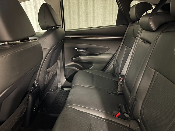Hyundai Tucson 8 of 19