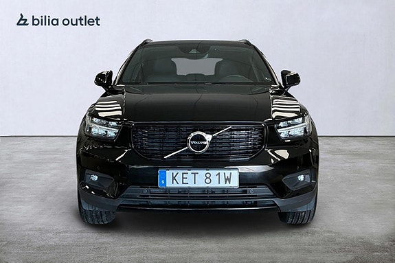 Volvo XC40 9 of 30