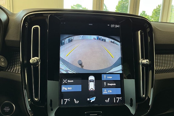 Volvo XC40 22 of 30