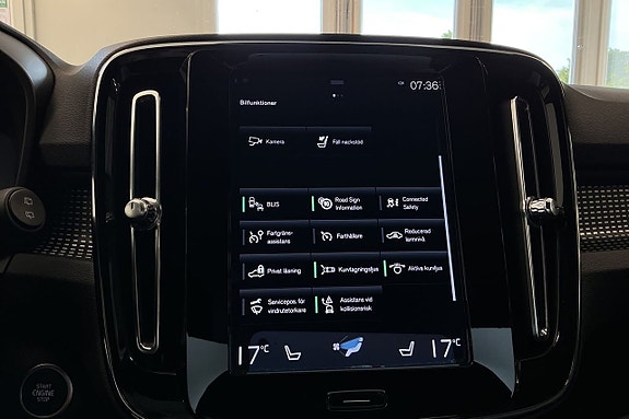 Volvo XC40 19 of 30