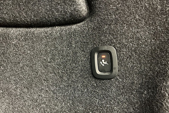Volvo XC40 26 of 30