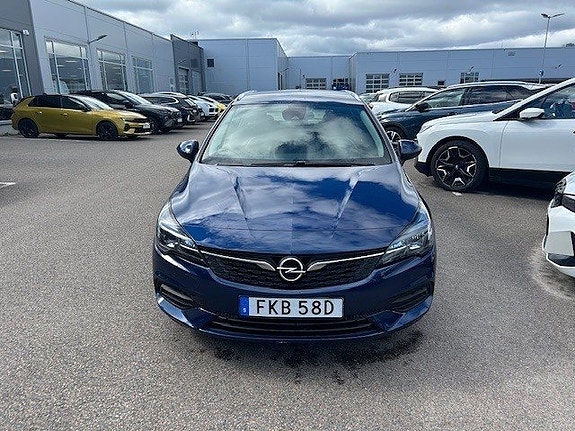 Opel Astra 3 of 5