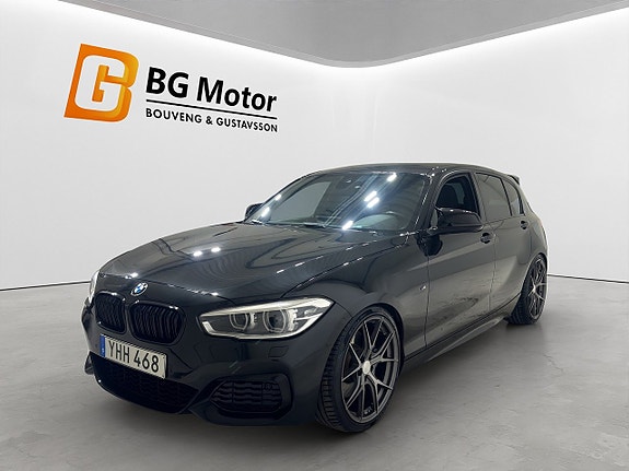 BMW M140i 8 of 23
