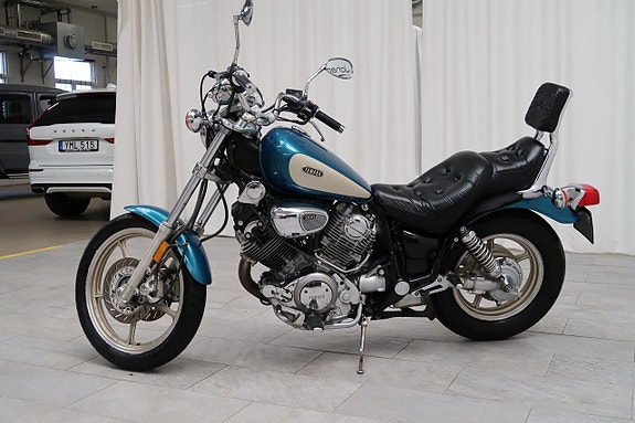Yamaha XV1100 Virago