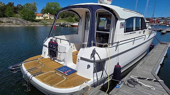 Välhållen Nimbus 335-2009, Nyrenoverad motor -2026. 2 of 12