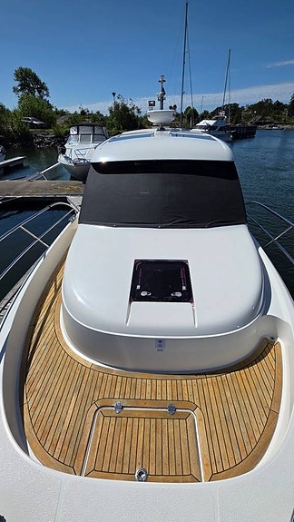 Välhållen Nimbus 335-2009, Nyrenoverad motor -2026. 3 of 12