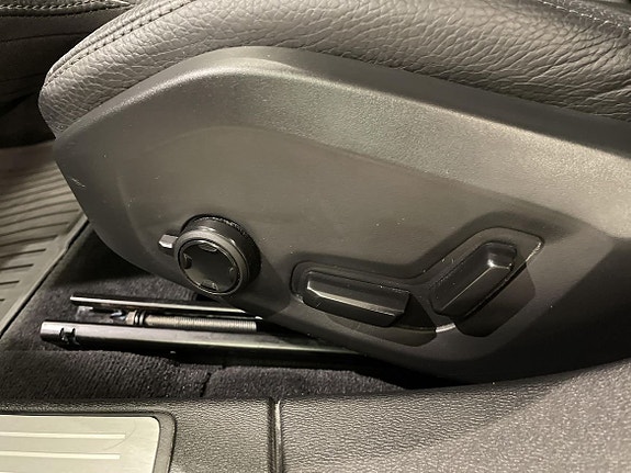 Volvo V60 11 of 25