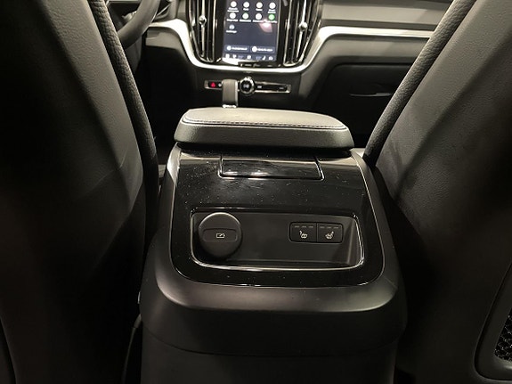 Volvo V60 23 of 25