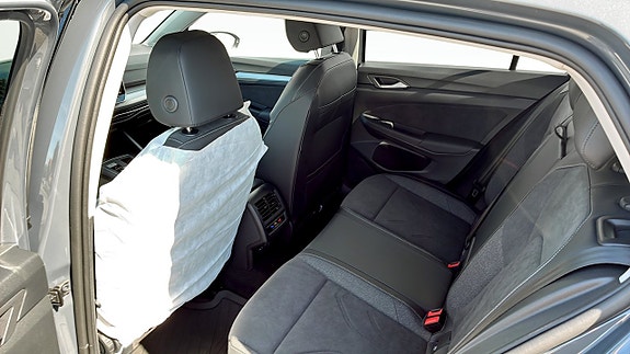 Volkswagen Golf I 11 of 13