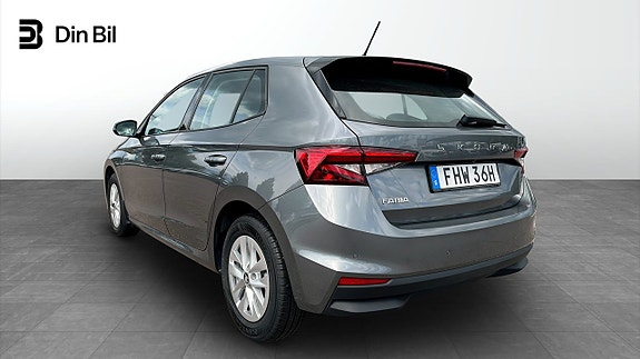 Skoda Fabia 3 of 5